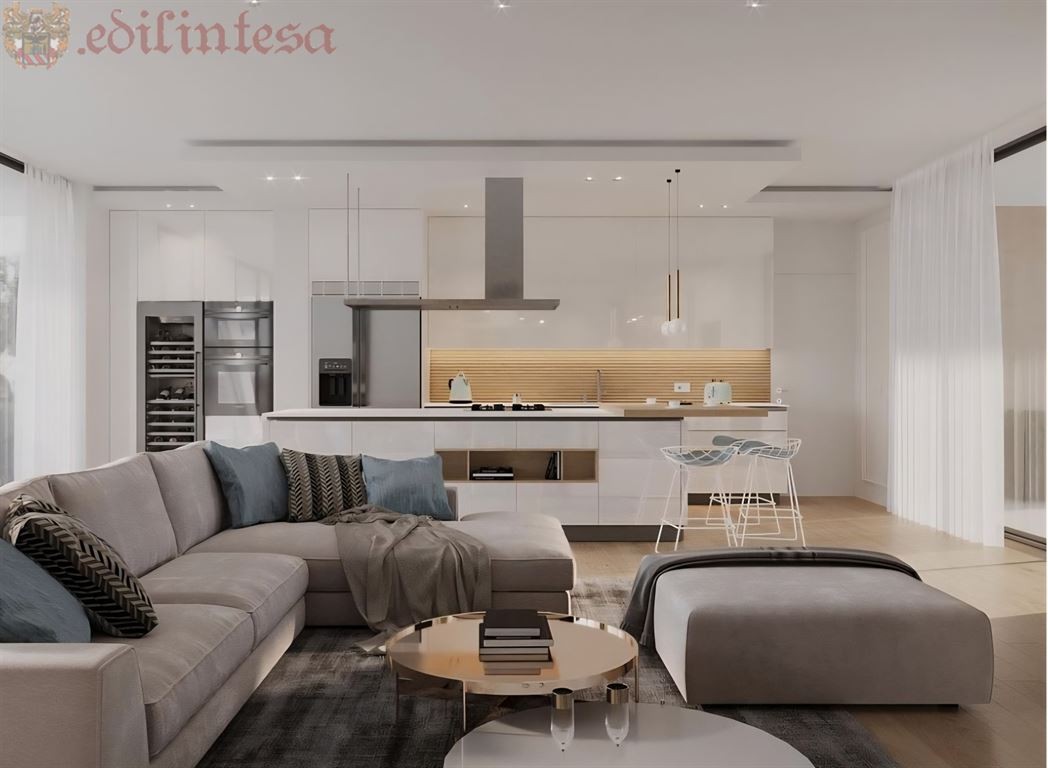 ELEGANTE E RAFFINATO AMPIO TRILOCALE CON GIARDINO - RECUPERO SISMA BONUS