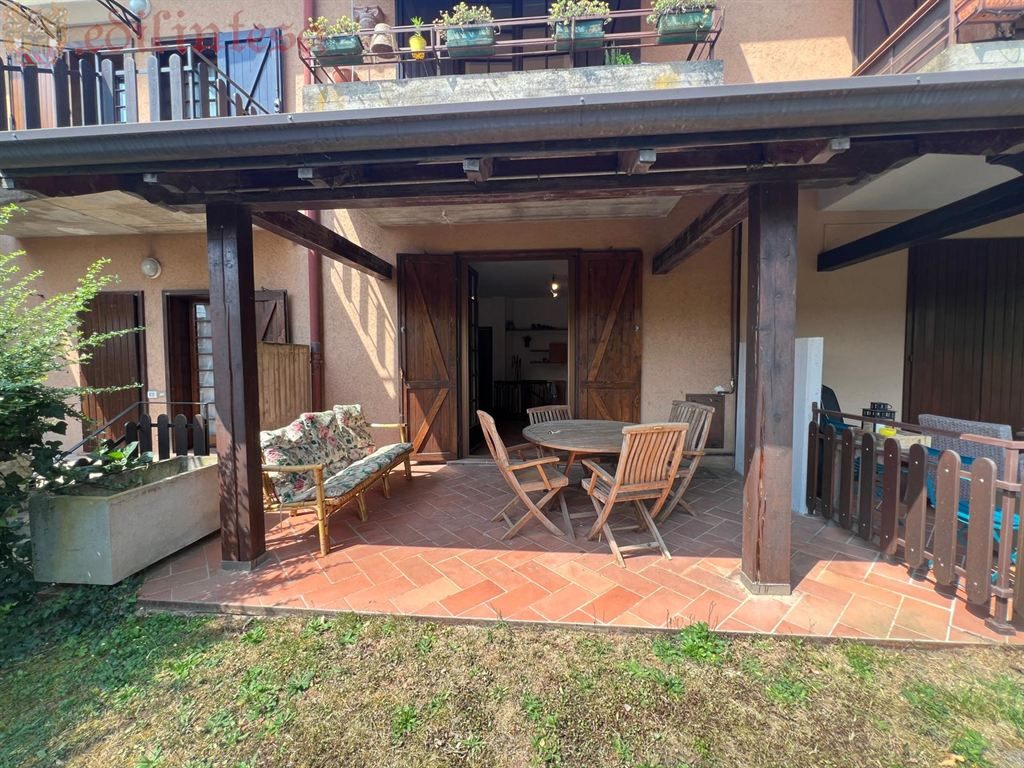 Trilocale con Taverna in residence con piscina